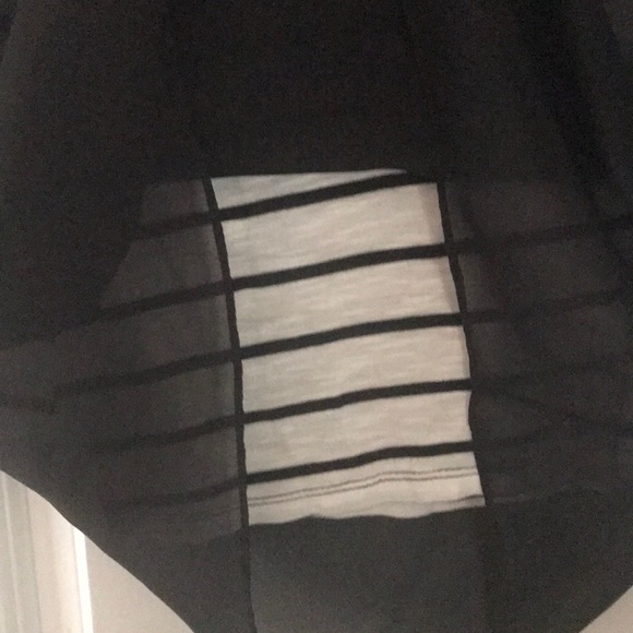 Sheer black top w tank underneath - Picture 3 of 4
